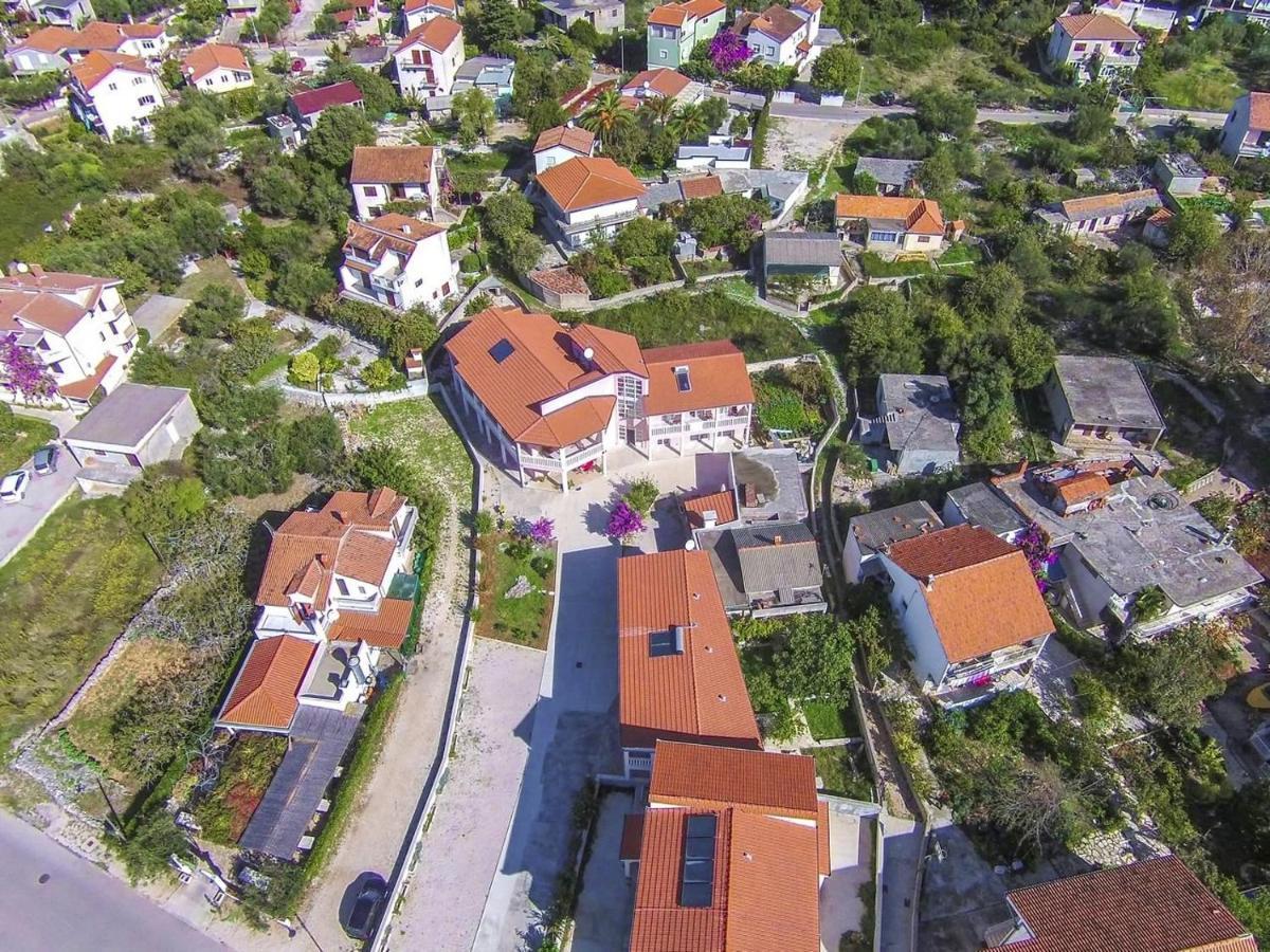 Apartments Hrgovic Rogoznica  Exterior photo