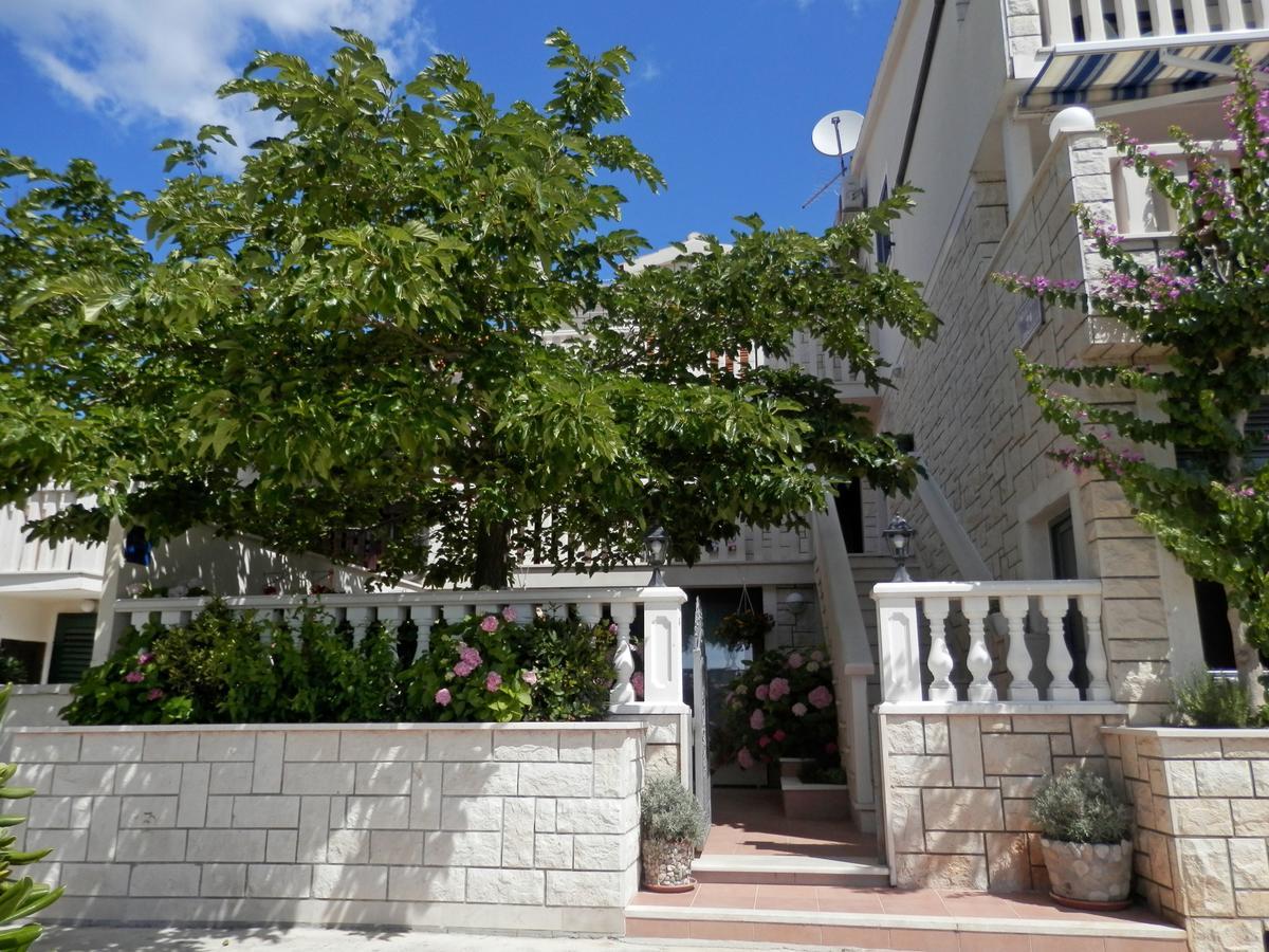 Apartments Hrgovic Rogoznica  Exterior photo